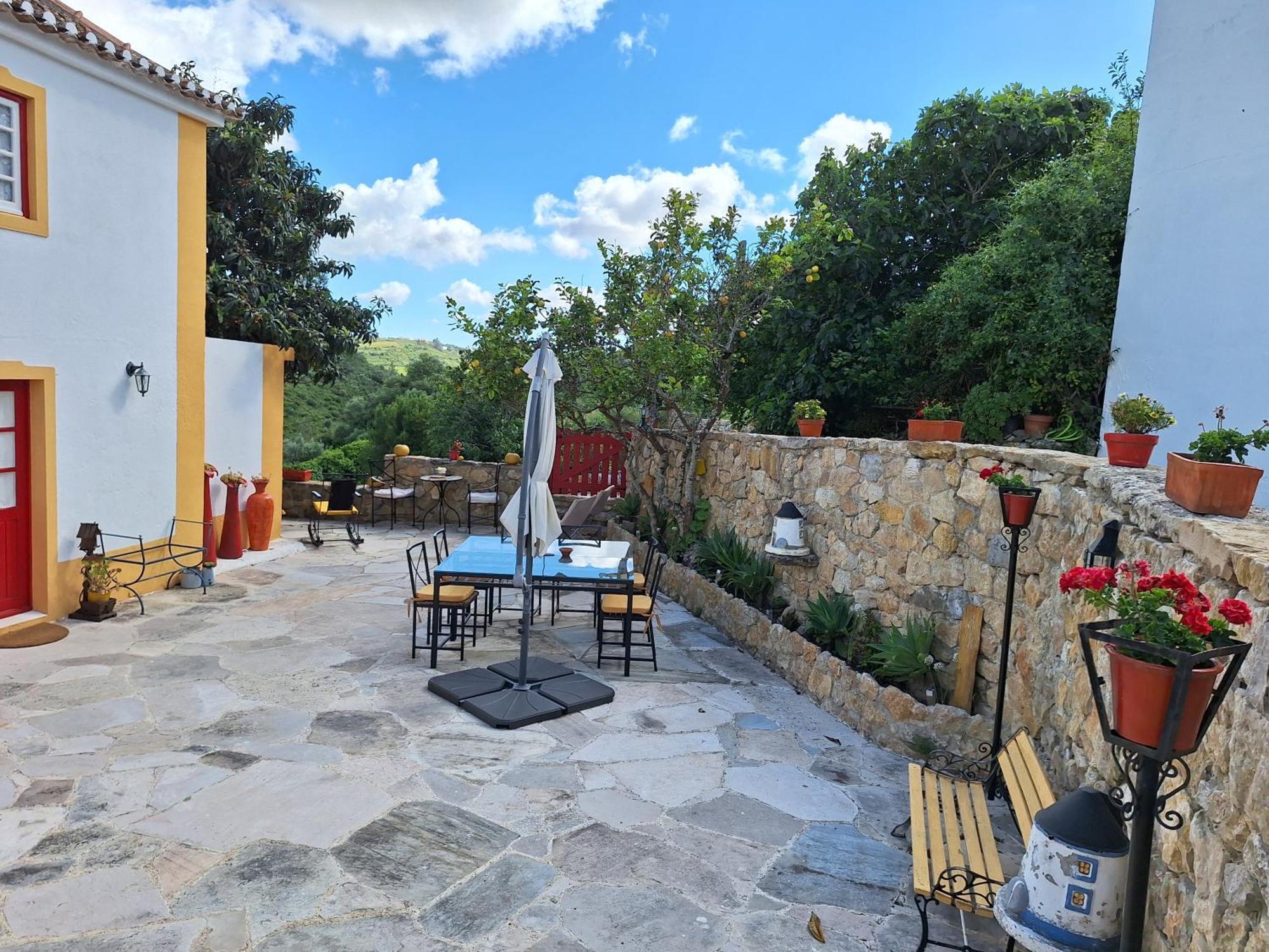 Casa Das Janelinhas - Cottage Near Sintra, Mafra, Ericeira Екстериор снимка